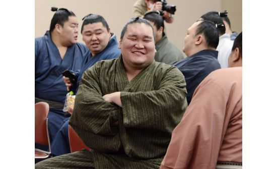 "The Japan Times": Тэрүнофүжи зодог тайлах дөхсөн энэ үед шинэ ёкозүна төрөхийг хүлээж байна
