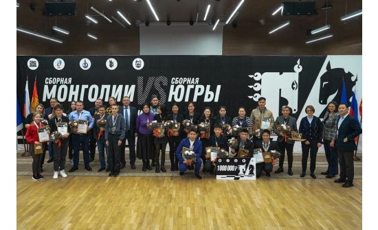ОХУ: Монгол шатарчид “Югра” багийг ялж, нэг сая рублийн шагнал хүртэв