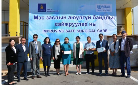 ДЭМБ: Дөрвөн эмнэлэгт 282.6 сая төгрөгийн үнэ бүхий мэс заслын багаж хэрэгсэл бэлэглэв