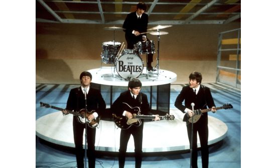 "The Beatles"-ийн хиймэл оюун ухаанаар бүтээсэн шинэ дуу мэндэллээ