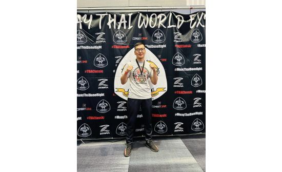 Б.Наадам "Arnold Sports Festival"-д мутай боксын төрлөөр аваргаллаа
