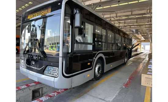 Шинэ автобуснуудыг ашиглаж буй компаниудтай гэрээ байгуулав