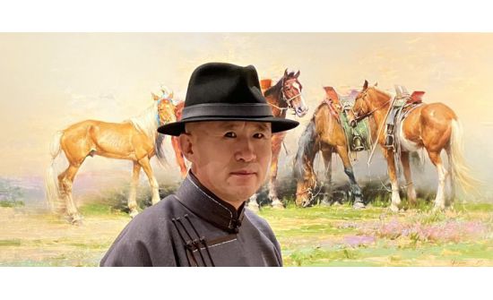 Т.Эрдэнэ-Уул: Монгол хэлтэйгээ ямагт хамт байхын тулд унших төдийгүй бичихийг эрхэмлэж байна