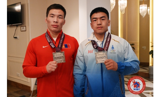 Бишкек: Э.Бямбадорж, Т.Тулга нар мөнгөн медаль хүртлээ