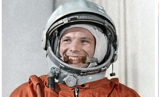 Юрий Гагарин сансарт юу идсэн бэ?