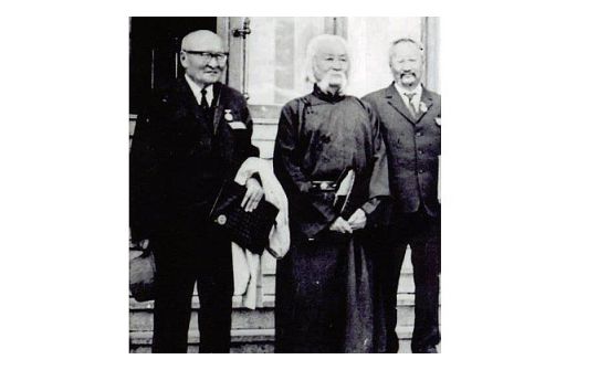 Ц.Дамдинсүрэн, Ш. Лувсанвандан, Б.Ринчен нарын нэрэмжит тэтгэлэг 800 мянган төгрөг