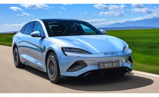 Хятадын BYD компани цахилгаан автомашины зах зээлийг тэргүүлж байна