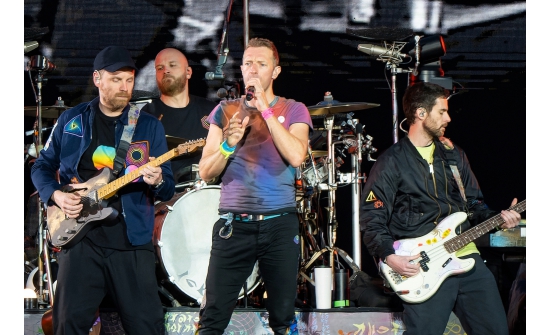 “Coldplay” хамтлаг байгальд ээлтэй цомог гаргана
