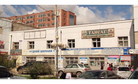 Иргэд Урт цагааныг цэцэрлэгт хүрээлэн болгох санал өгчээ
