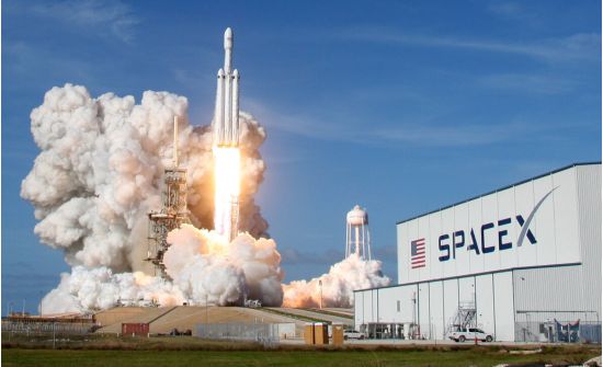 “SpaceX” компани “Starlink” интернэт сүлжээний 23 хиймэл дагуул нэмж хөөргөв