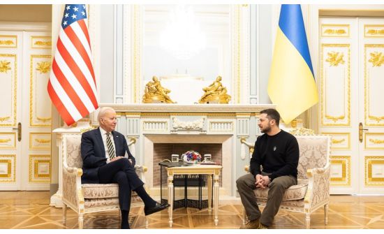 АНУ Украиныг үргэлжлүүлэн дэмжих үү?