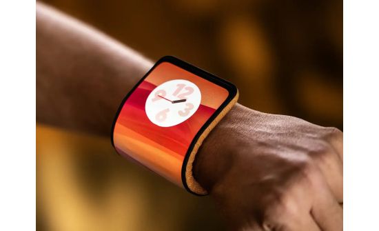 “Motorola” компани бугуйнд зүүдэг гар утас гаргана