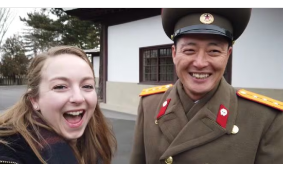 Британи эмэгтэй Хойд Солонгосын хаалттай бүсэд хэрхэн нэвтрэв?