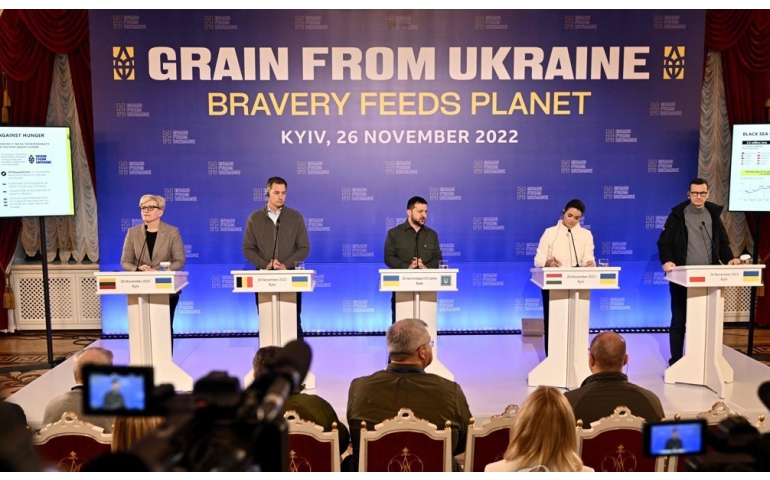 Украин улс Африкт тусална