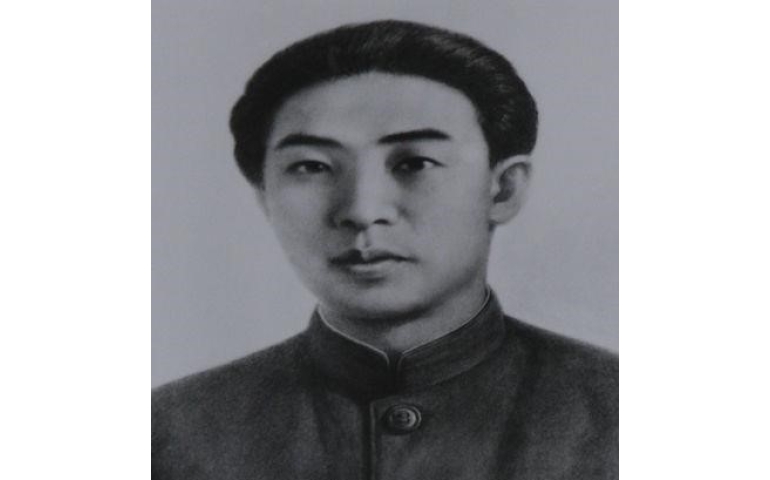 Хойд Солонгост Ким Ир Сений дүүгийн 107 насны ойг тэмдэглэж байна